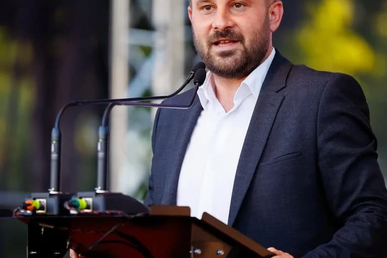 Simon Pescari: ”Astăzi este momentul în care am trăit ceea ce mi-am dorit de mult”