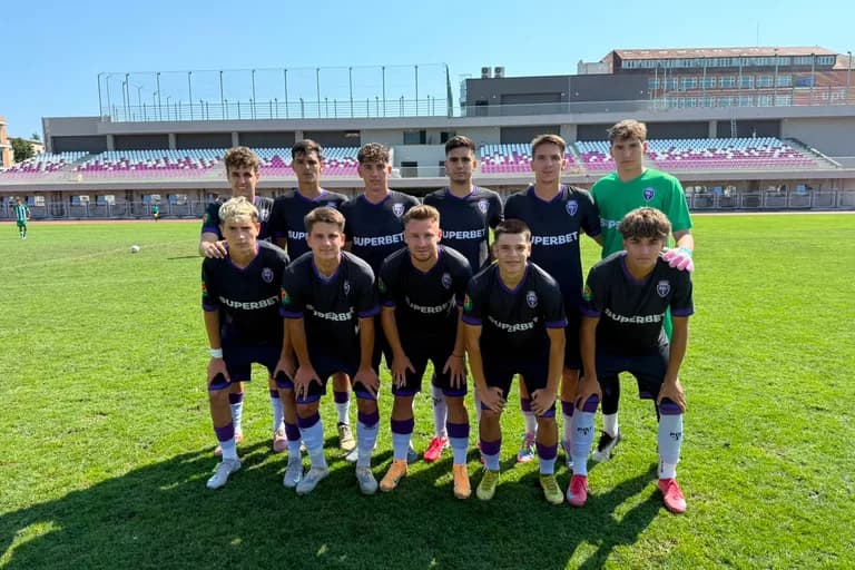 Poli 2, 1-1 cu CSM Lugoj și 3-0 cu Nera Bogodinț, în testele de pe "Știința"