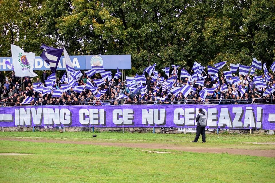 Suporterii Politehnicii, sub bannerul „Înving cei ce nu cedează”